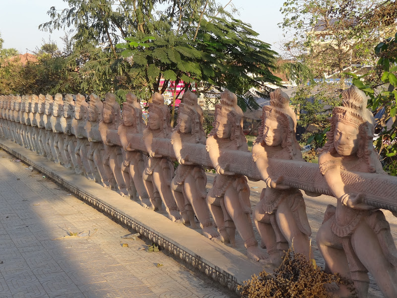 1.1.: Eine Khmer Mauer
